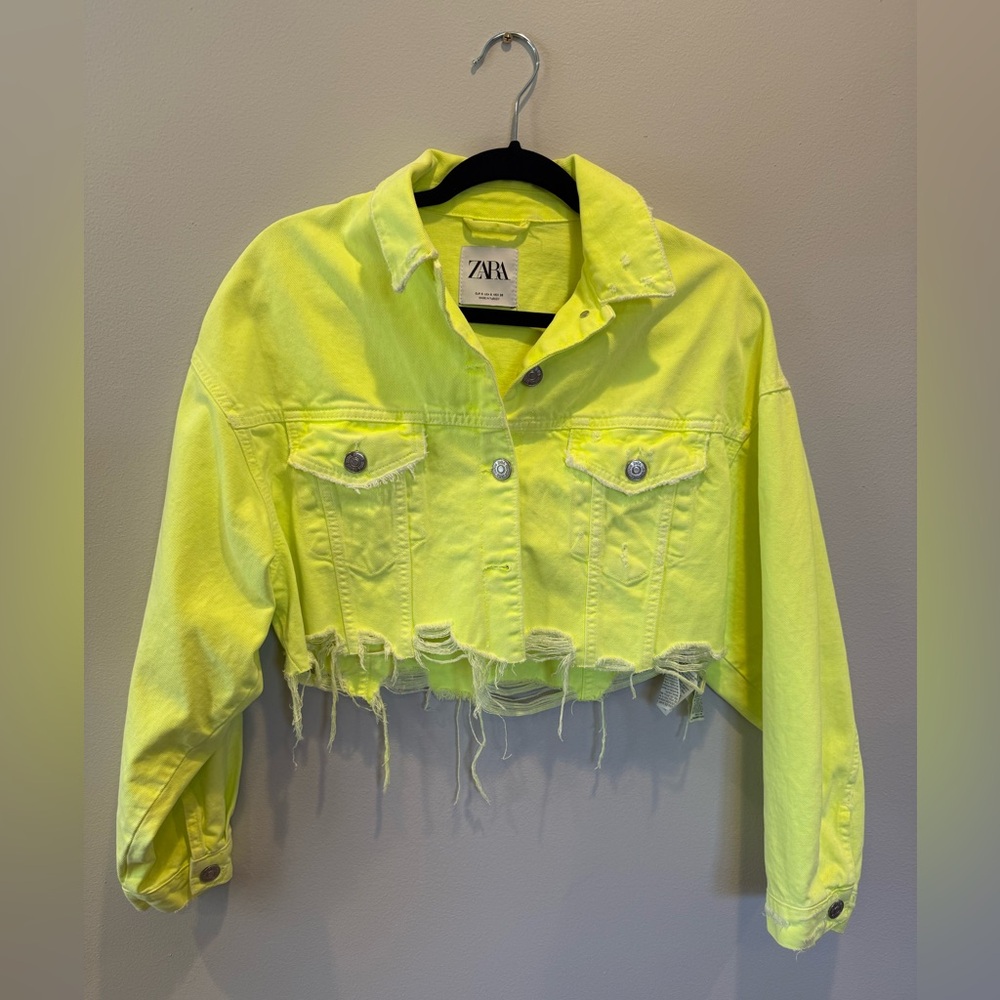 🌸Zara Yellow Distressed Jean Jacket